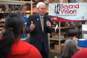Senator Ron Johnson speaking to Beyond Vision in the Assembly and Packaging area.